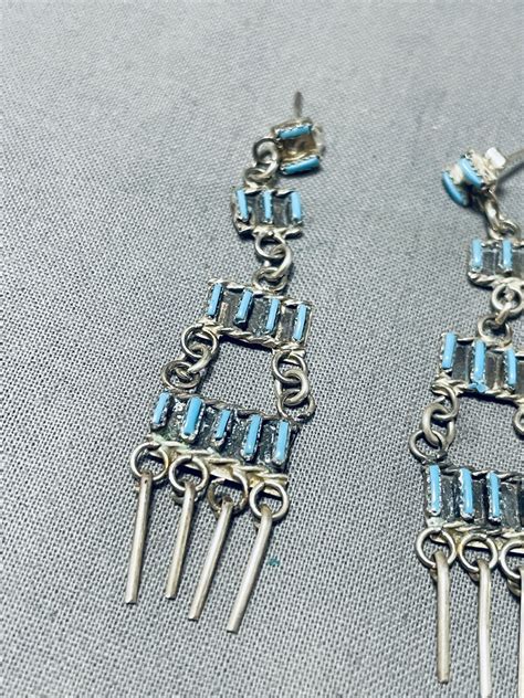 DYNAMIC VINTAGE ZUNI TURQUOISE STERLING SILVER DANGLE Gem