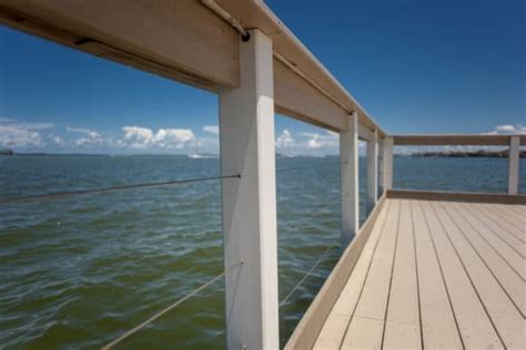 Simple DIY Cable Deck Railing Guide: Create Your Dream Deck