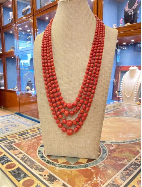 Antique Coral Bead Necklace Eleuteri