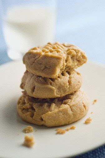 Chewy And Crunchy Peanut Butter Cookies Recipe Crunchy Peanut