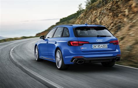 Audi Rs Avant Unveiled With Twin Turbo V Performancedrive