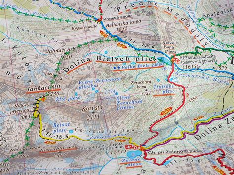 Recenzia Vysoké Tatry Podrobná Mapa 1 25 000 Hikingsk