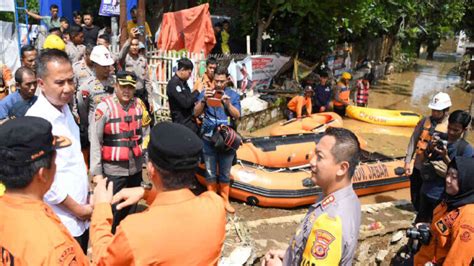 Banjir Dan Longsor Kepung Wilayah Bandung Raya Jabar SIJORI KEPRI