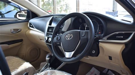 Toyota Yaris Ativ Cvt Detailed Review Price In Pakistan