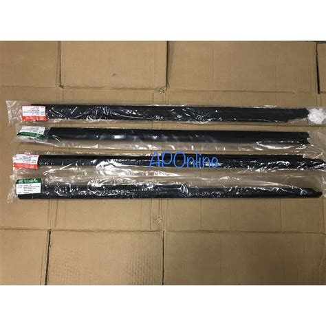 PROTON SAGA ISWARA LMSS LMST LMSE DOOR OUTER MOULDING DOOR GLASS