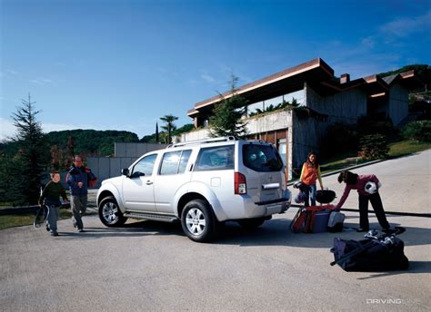 The 2005 2012 Nissan Pathfinder Battled The Chevrolet Tahoe Gmc Yukon