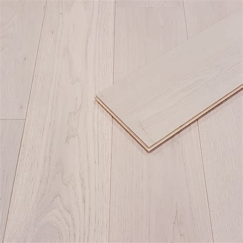 Engineered Flooring Oak Pearl 190mm Brushed