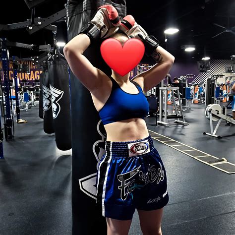 MMA fighter//onlyfans model 😜 cum see my content : WmmaOnlyFans