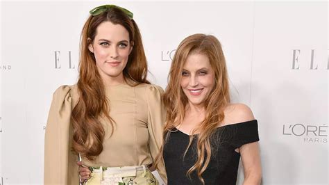 Tvshowbiz Riley Keough Unveils The Cover And Title Of Late Mom Lisa