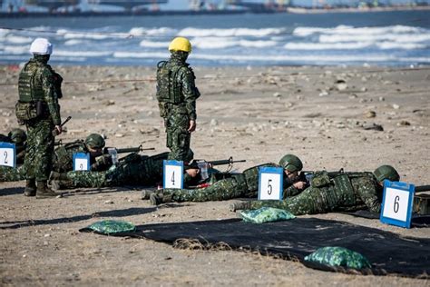 觀光區實彈射擊先例！桃園海灘陸軍實彈軍演 現場畫面超震撼 軍事 要聞 聯合新聞網