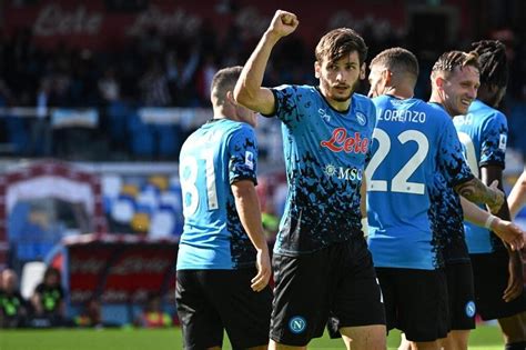 Serie A Khvicha Kvaratskhelia Le Franck Rib Ry Du Napoli Qui