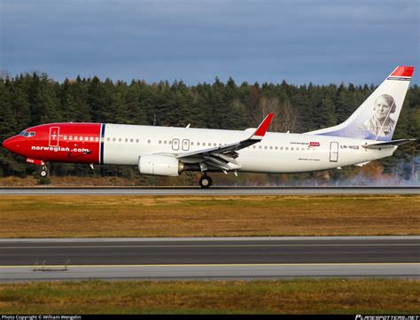 Ln Ngs Norwegian Air Shuttle Boeing Jp Wl Photo By William