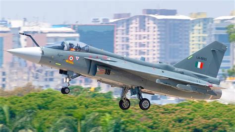 LCA Tejas MK 1A न दखई आसमन म हदसतन क तकत खफजद हए भरत