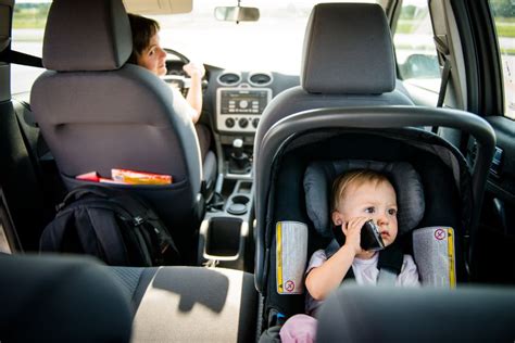 C Mo Garantizar La Seguridad De Los Ni Os En El Coche Vagaluz