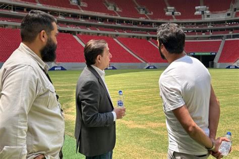 FIFA visita estádio Mané Garrincha candidato a receber jogos da Copa