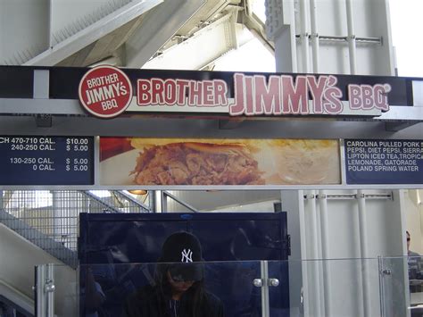 Life on Food: Yankees' stadium food