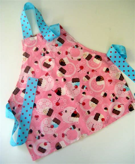 CHILDRENS APRON PATTERNS « Free Patterns