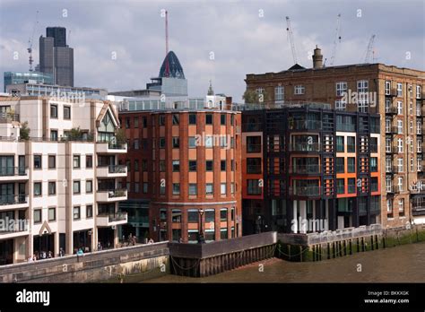 Luxury apartments london hi-res stock photography and images - Alamy