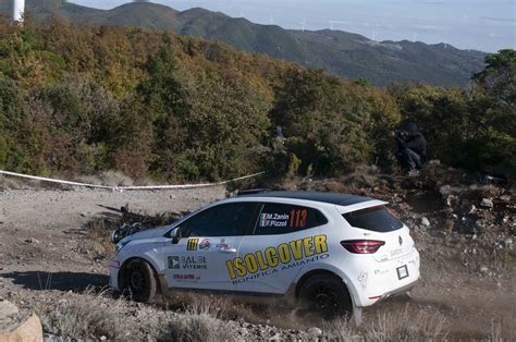 Ndm Tecno Brinda Ai Nuovi Titoli Tricolori Con La Renault Clio Rally