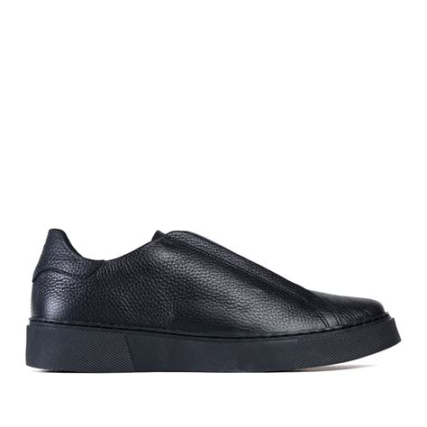 Jual Prabu Chandara All Black Sepatu Slip On Sneakers Kulit Pria