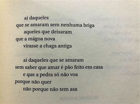 Poemas curtos e lindos livros emocionantes e de versos rápidos