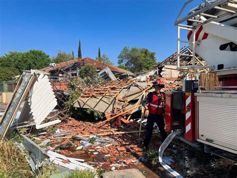 News Wrap: Golan Heights damaged by Hezbollah rocket attack on Israel ...