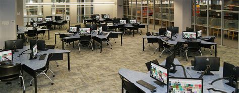 Smartdesks Library Furniture Computer Carrels And Desks Computer Lab Tables