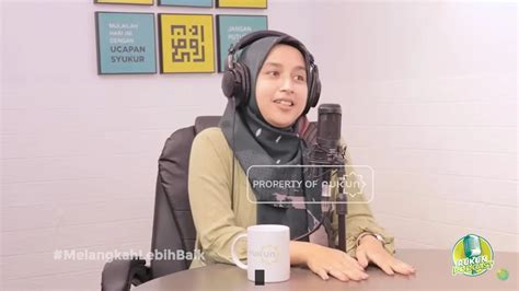 Kisah Gadis Cantik Pembenci Islam Yang Jadi Mualaf Sempat Dirayu