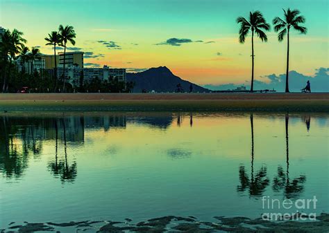 Tropical Diamond Head Sunrise in Waikiki Honolulu Hawaii Photograph by ...