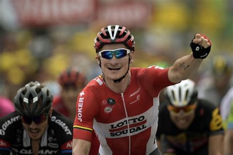 Tour De France Greipel Signe Un Tripl Lors Du Sprint De La E