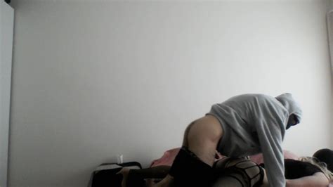 Jeune marocain se vide vite fait anonyme masqué dans trav blonde pute à dispo au cul blanc RedTube