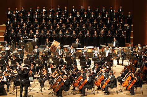 La Orquesta Sinf Nica Nacional Junto Al Coro Polif Nico En Ramos Mej A