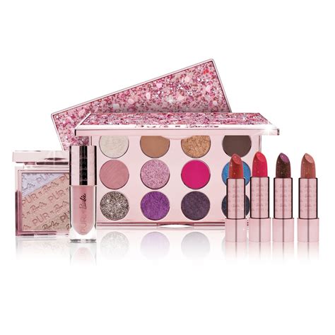 La Collection De Maquillage P R X Barbie C L Bre Le E Anniversaire De