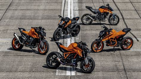 Moto News Ktm Un Carico Di Powerparts Per La Gamma Stradale Naked