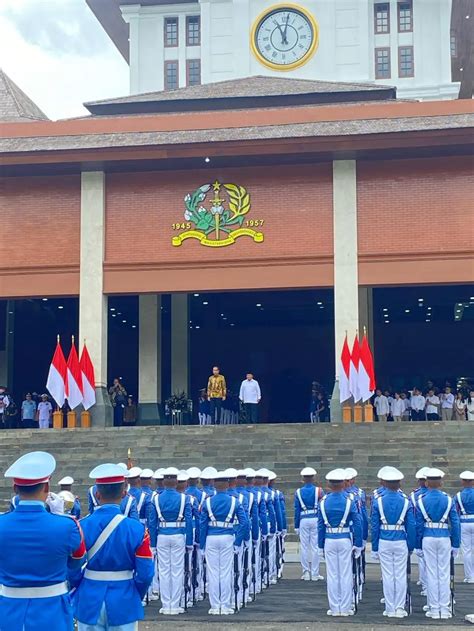 Didampingi Prabowo Jokowi Resmikan Graha Utama Akmil Magelang News