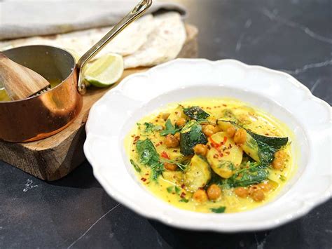 Gul curry med potatis och rostade kikärtor Köket se