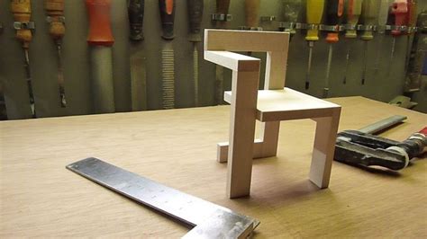 DIY The Making Of De Miniatuur Steltman Stoel Van Gerrit Rietveld