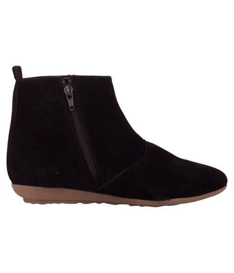 Exotique Black Ankle Length Bootie Boots Price In India Buy Exotique