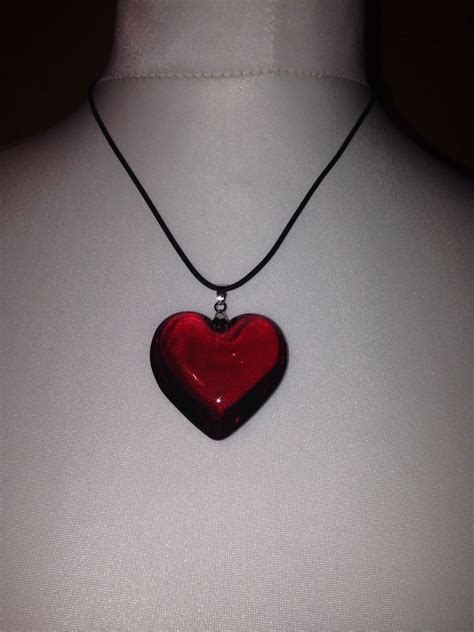 Red Love Heart Crystal Pendant Necklace Goth Birthdays Valentines Day Uk Seller Ebay