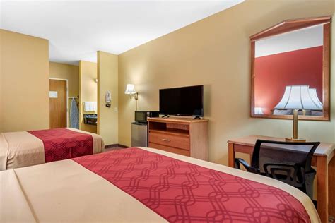 Econo Lodge Airport Louisville, Kentucky, US - Reservations.com