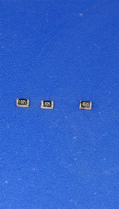 The Smd Resistor On The Far Is A 1095 10 9m Ohms And It S Reading 5 5k Ohms The Resistor On