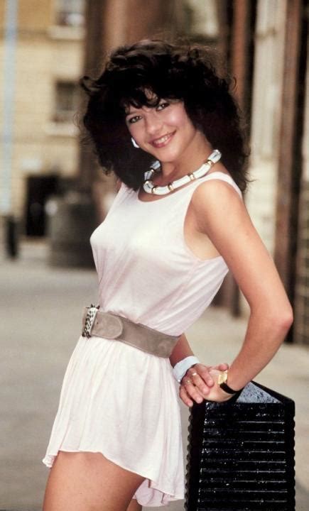 Catherine Zeta Jones Circa 1987 Rclassicscreenbeauties