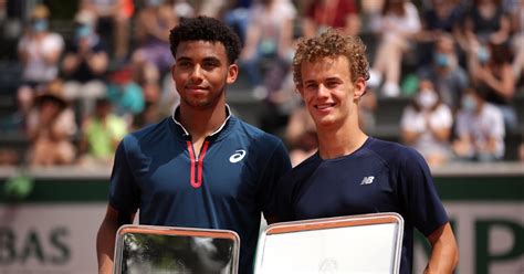 Tennis Roland Garros 2023 Arthur Fils Et Luca Van Assche Des