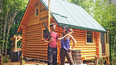 Canadian Couple Builds Their Dream Home With Handtools Tiny Log Cabin In The Forest Full