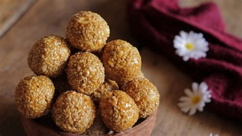 Til Laddu Recipe Til Ke Laddu With Detailed Video Step By Step Photos