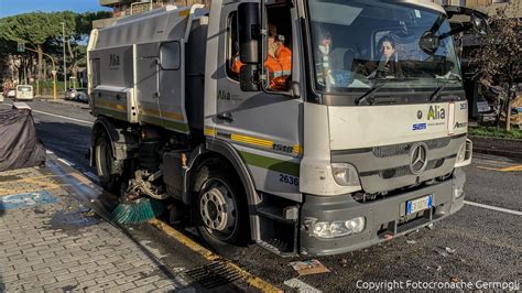 Firenze Pulizia Delle Strade Nessuna Sospensione Nel Mese Di Agosto