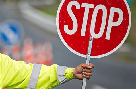 Why Do Traffic Controllers Need To Get The Refresher Course