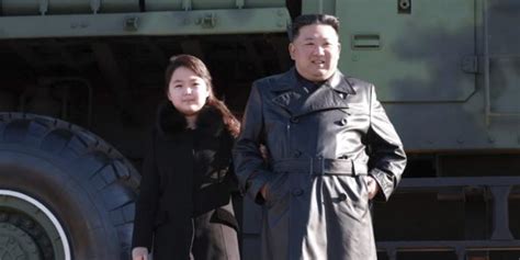 金正恩宠爱女引怨 朝鲜居民 金日成也没这样 金正恩爱女 首次登上朝鲜邮票 Nestia