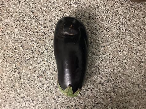 Eggplant Face ・ Popularpics ・ Viewer For Reddit