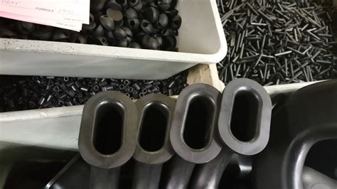 Nitrile Nbr Custom Molded Rubber Rubber Industries 952 445 1320